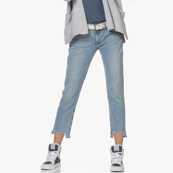 Rag & Bone Dre Low-rise Slim Destroyed Boyfriend Jeans in Thunderbird - Picture 3 of 3